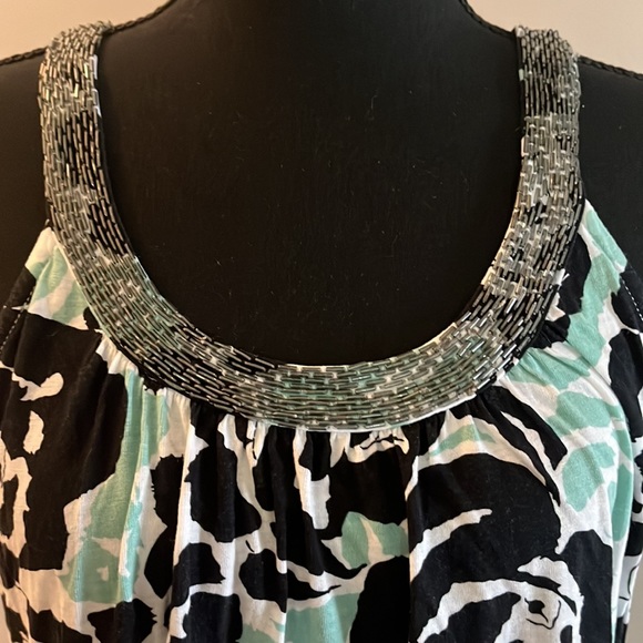 Inc  black, white and mint, green floral, print tank top. Size large - Picture 2 of 3